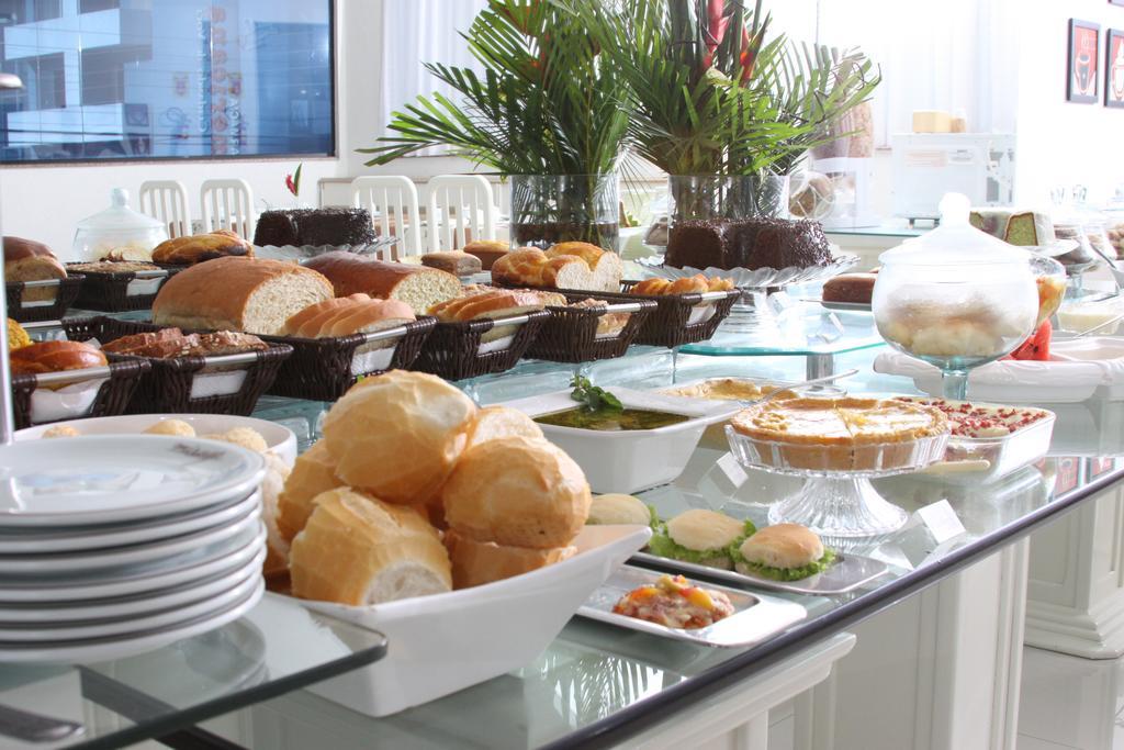 Hotel Mirage Вилена Екстериор снимка