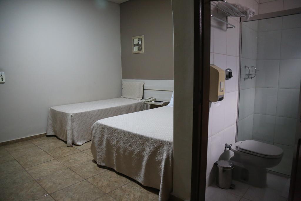 Hotel Mirage Вилена Стая снимка